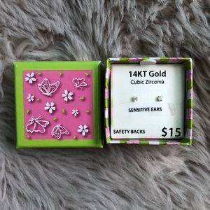 14KT Gold Cubic Zirconia 2mm stud earrings